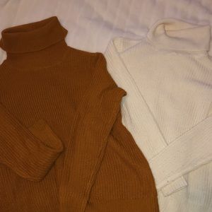 2 turtleneck long sleeves bundle 🤍🧡